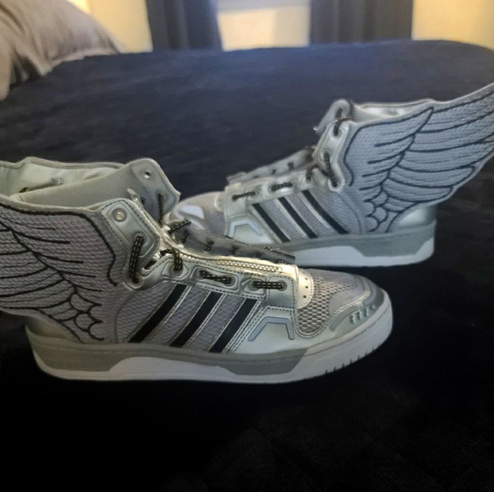 Jeremy scott 2.0 silver wings